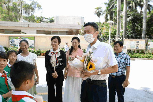 1600168707465409.gif 05.gif